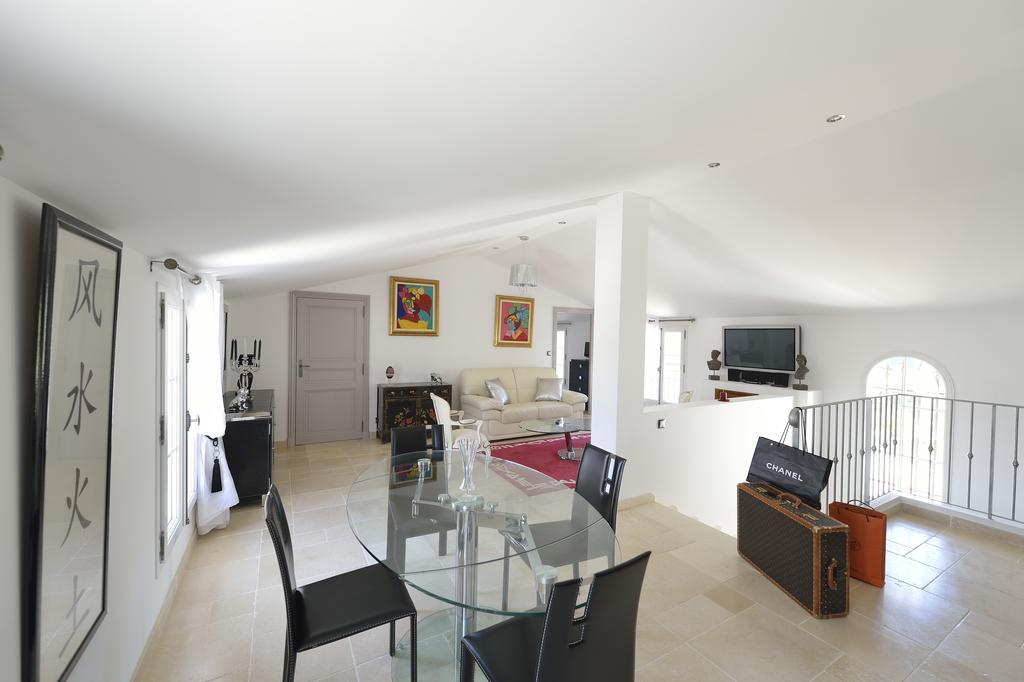 Chateau De La Clapiere Hyeres Phòng bức ảnh